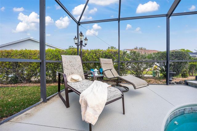 1075 NAPIER COURT, The Villages, FL 32162