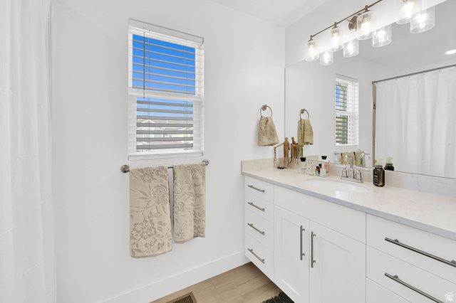 6526 S ASPEN LN, South Weber, UT 84405