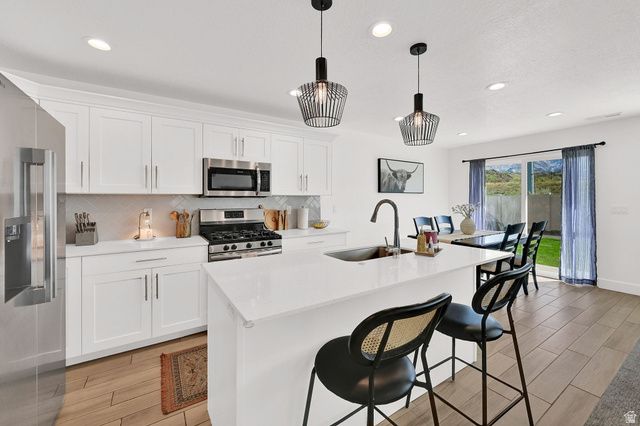 6526 S ASPEN LN, South Weber, UT 84405
