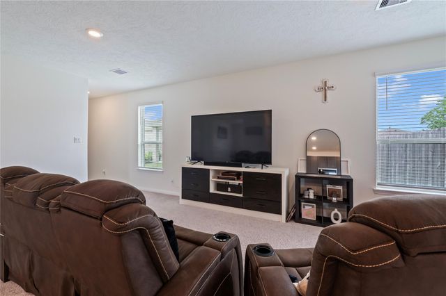 7318 Donnino Drive, Texas City, TX 77591