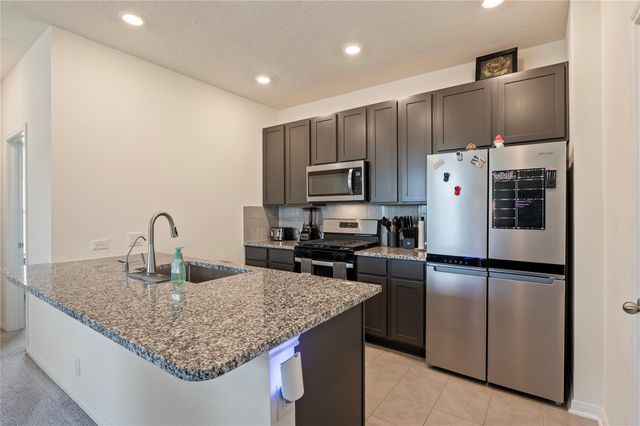 7318 Donnino Drive, Texas City, TX 77591