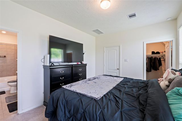 7318 Donnino Drive, Texas City, TX 77591