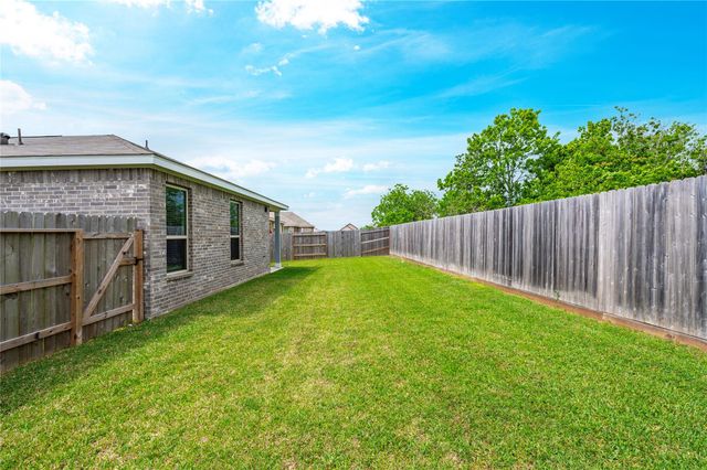 7318 Donnino Drive, Texas City, TX 77591