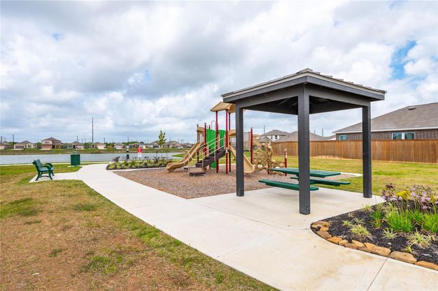 7318 Donnino Drive, Texas City, TX 77591