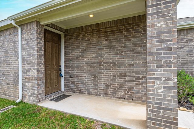 7318 Donnino Drive, Texas City, TX 77591