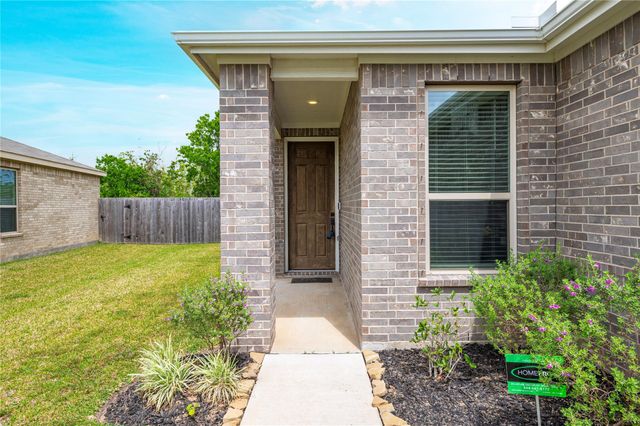 7318 Donnino Drive, Texas City, TX 77591