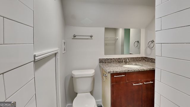321 Shadowbrooke Drive, Loganville, GA 30052