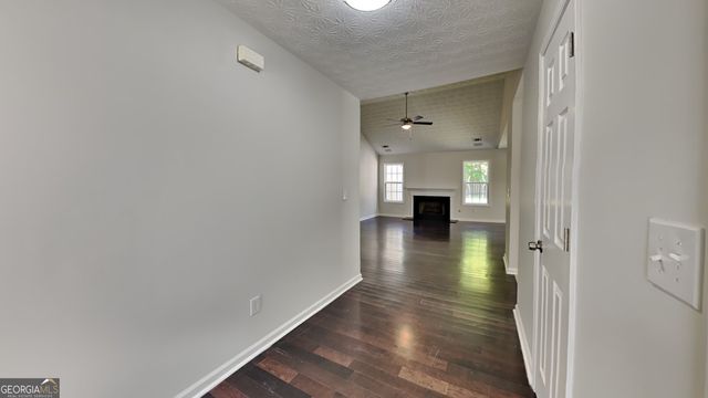 321 Shadowbrooke Drive, Loganville, GA 30052