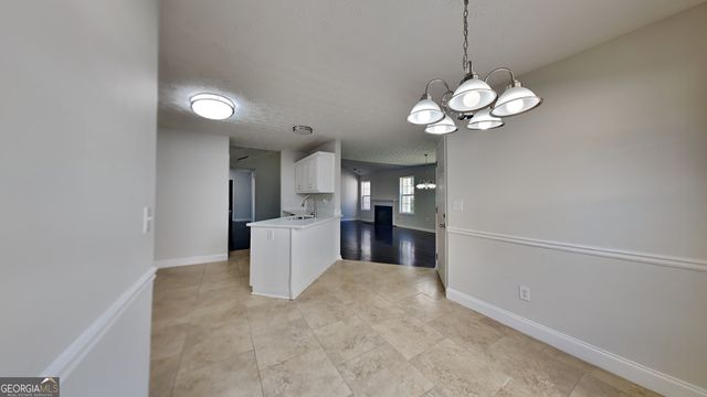 321 Shadowbrooke Drive, Loganville, GA 30052