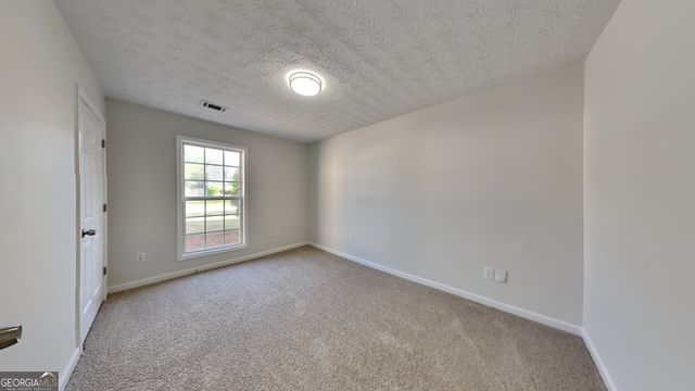 321 Shadowbrooke Drive, Loganville, GA 30052