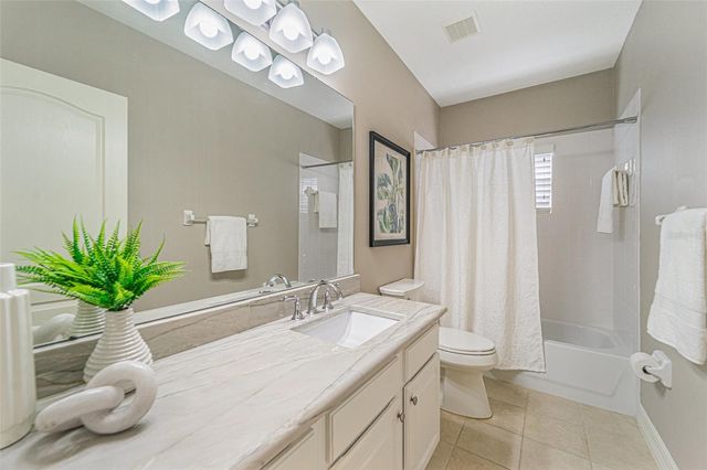 2112 CLIMBING IVY DRIVE, Tampa, FL 33618