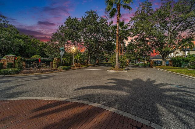 2112 CLIMBING IVY DRIVE, Tampa, FL 33618