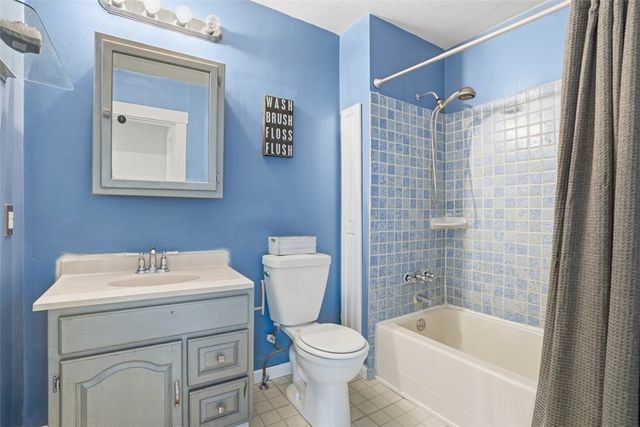 116 S Pasadena Drive, Fox Chapel, PA 15215