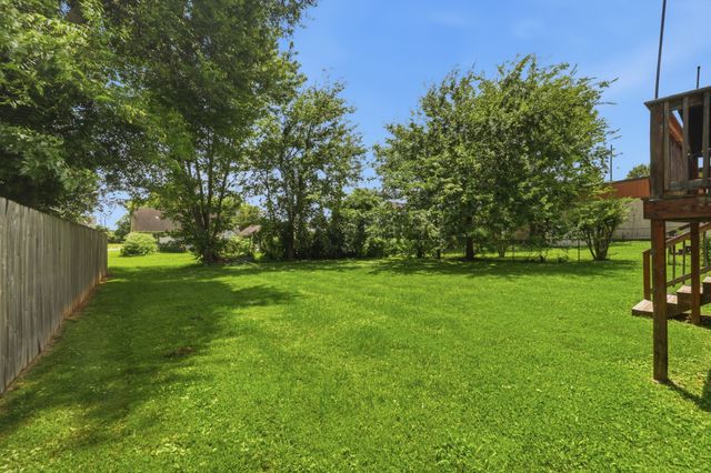 106 Jones St, Gallatin, TN 37066