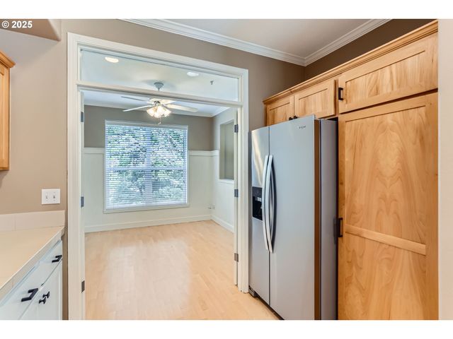 10175 Nw WILSHIRE Ln 40, Portland, OR 97229