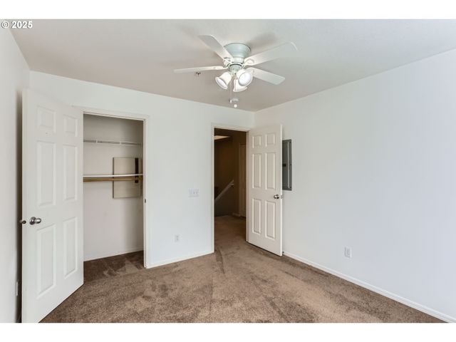 10175 Nw WILSHIRE Ln 40, Portland, OR 97229