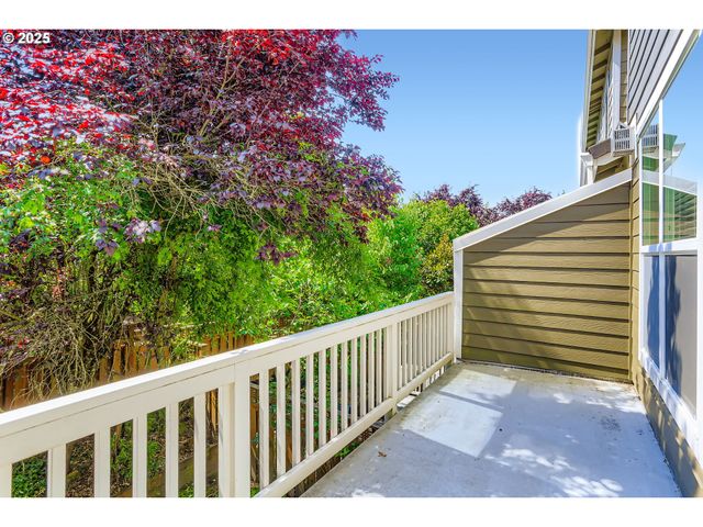 10175 Nw WILSHIRE Ln 40, Portland, OR 97229