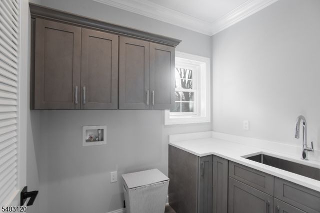 1 Emmett St, Chatham Twp., NJ 07928