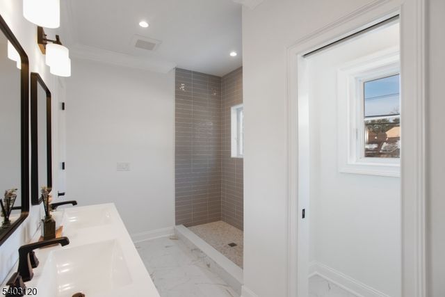 1 Emmett St, Chatham Twp., NJ 07928