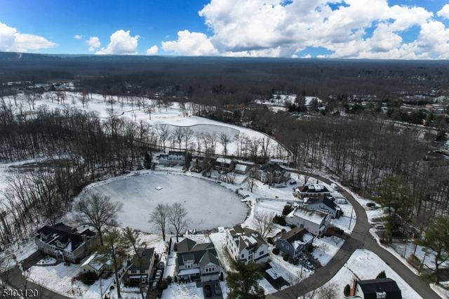 1 Emmett St, Chatham Twp., NJ 07928