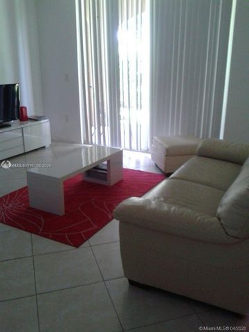 19501 E Country Club Dr 104, Aventura, FL 33180