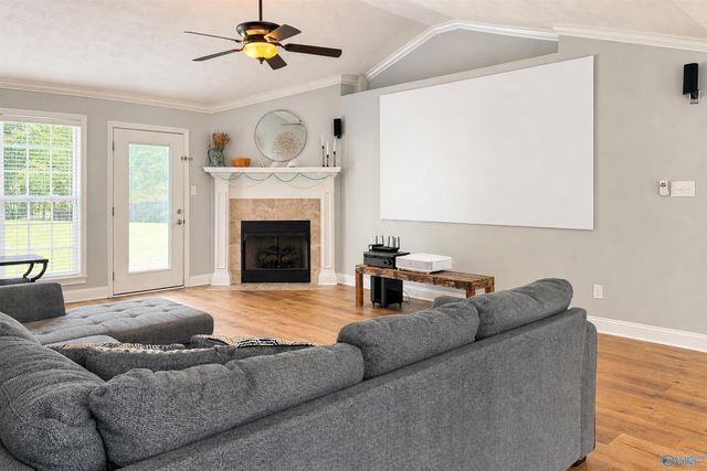 305 Wildwood Way, Somerville, AL 35670