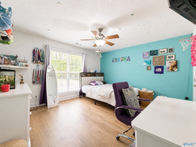305 Wildwood Way, Somerville, AL 35670