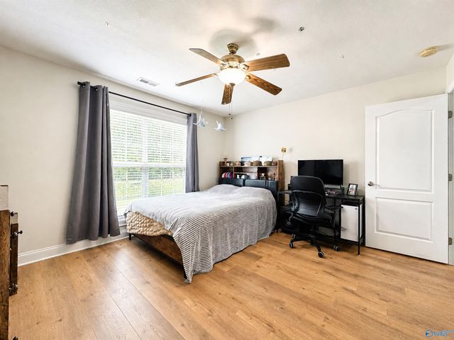 305 Wildwood Way, Somerville, AL 35670