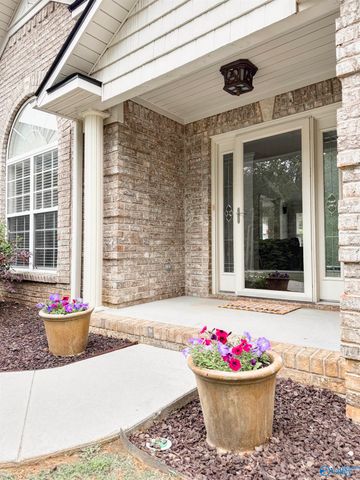 305 Wildwood Way, Somerville, AL 35670