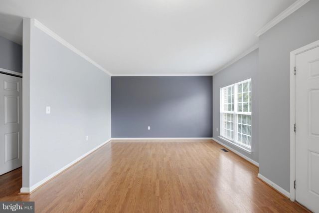 129 SEURAT LN, Martinsburg, WV 25403