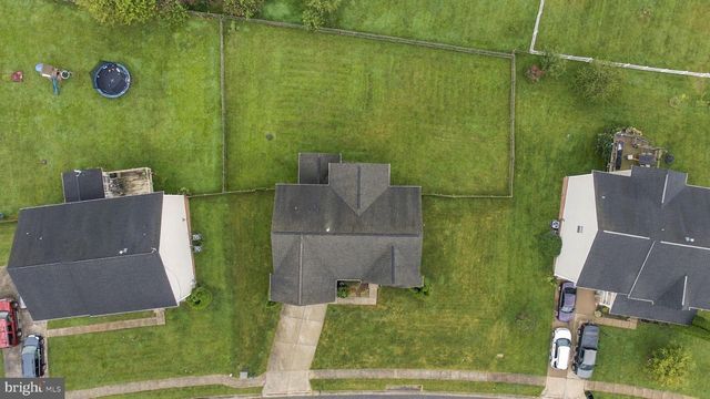 129 SEURAT LN, Martinsburg, WV 25403
