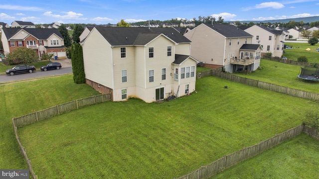 129 SEURAT LN, Martinsburg, WV 25403