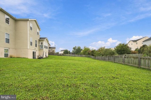 129 SEURAT LN, Martinsburg, WV 25403