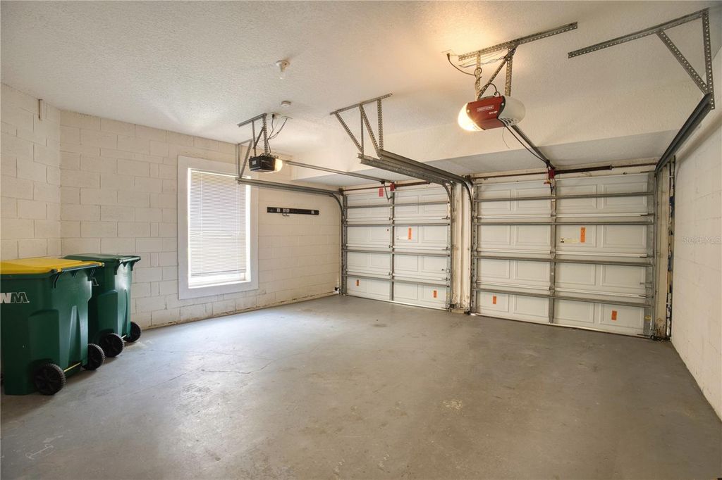 Image 36 of property listing at 7330 CYPRESS GROVE ROAD 74, Orlando, FL 32819