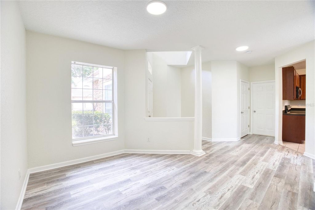 Image 6 of property listing at 7330 CYPRESS GROVE ROAD 74, Orlando, FL 32819