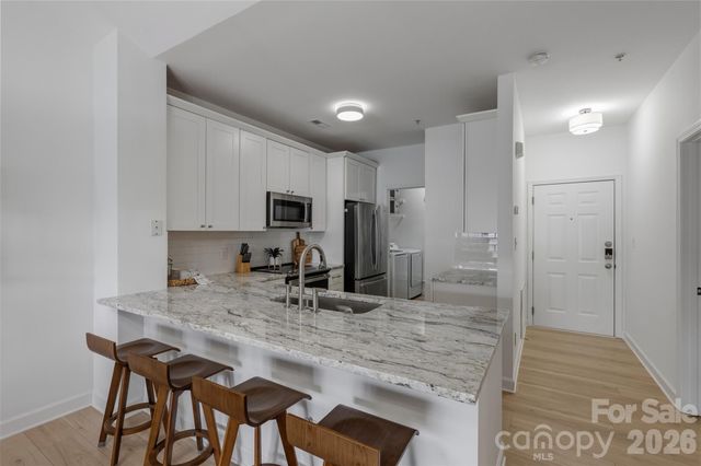 18824 Nautical Drive 33, Cornelius, NC 28031