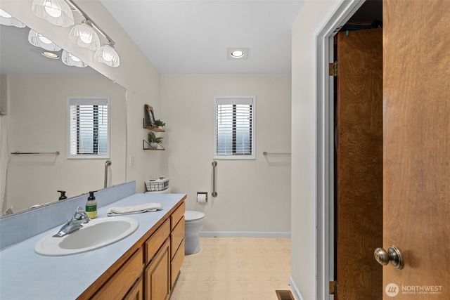 520 Cedar Wood Lane, Wenatchee, WA 98801