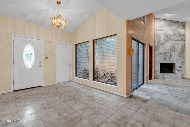 1617 TOMMY AARON Drive, El Paso, TX 79936