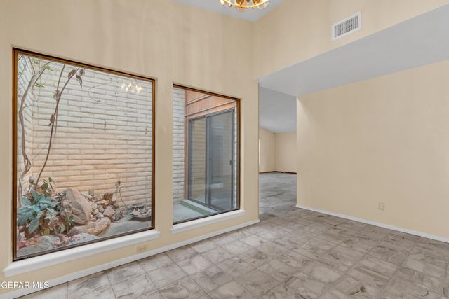 1617 TOMMY AARON Drive, El Paso, TX 79936