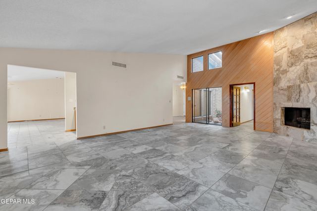 1617 TOMMY AARON Drive, El Paso, TX 79936