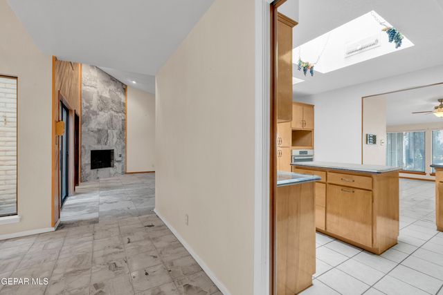 1617 TOMMY AARON Drive, El Paso, TX 79936