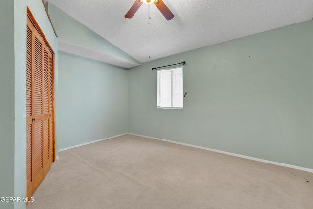 1617 TOMMY AARON Drive, El Paso, TX 79936