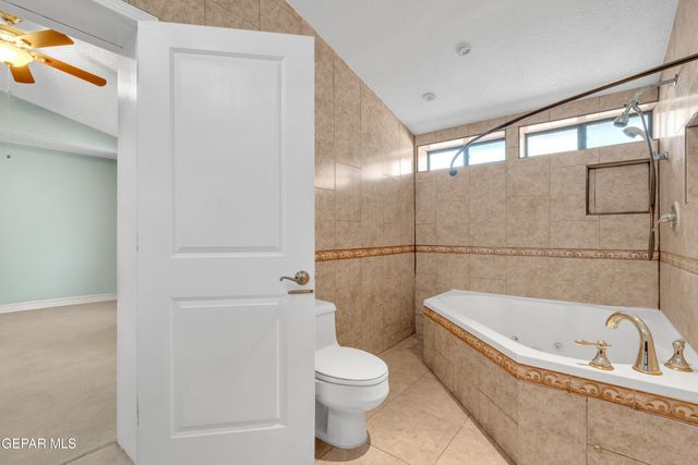 1617 TOMMY AARON Drive, El Paso, TX 79936