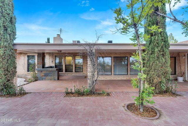 1617 TOMMY AARON Drive, El Paso, TX 79936