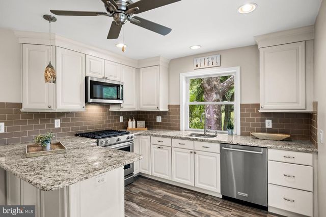 310 NEW YORK AVE, Hainesport, NJ 08036