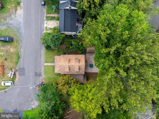 310 NEW YORK AVE, Hainesport, NJ 08036