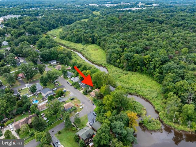 310 NEW YORK AVE, Hainesport, NJ 08036