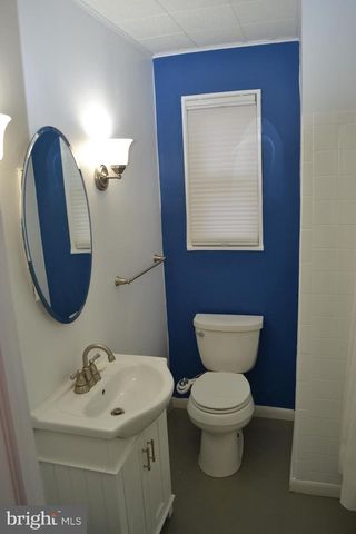 6801 ADELPHI RD, University Park, MD 20782