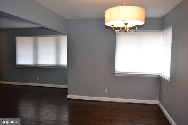 6801 ADELPHI RD, University Park, MD 20782