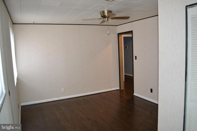 6801 ADELPHI RD, University Park, MD 20782